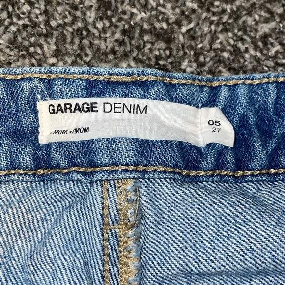 Garage Mom Jean - Picture 3 of 3